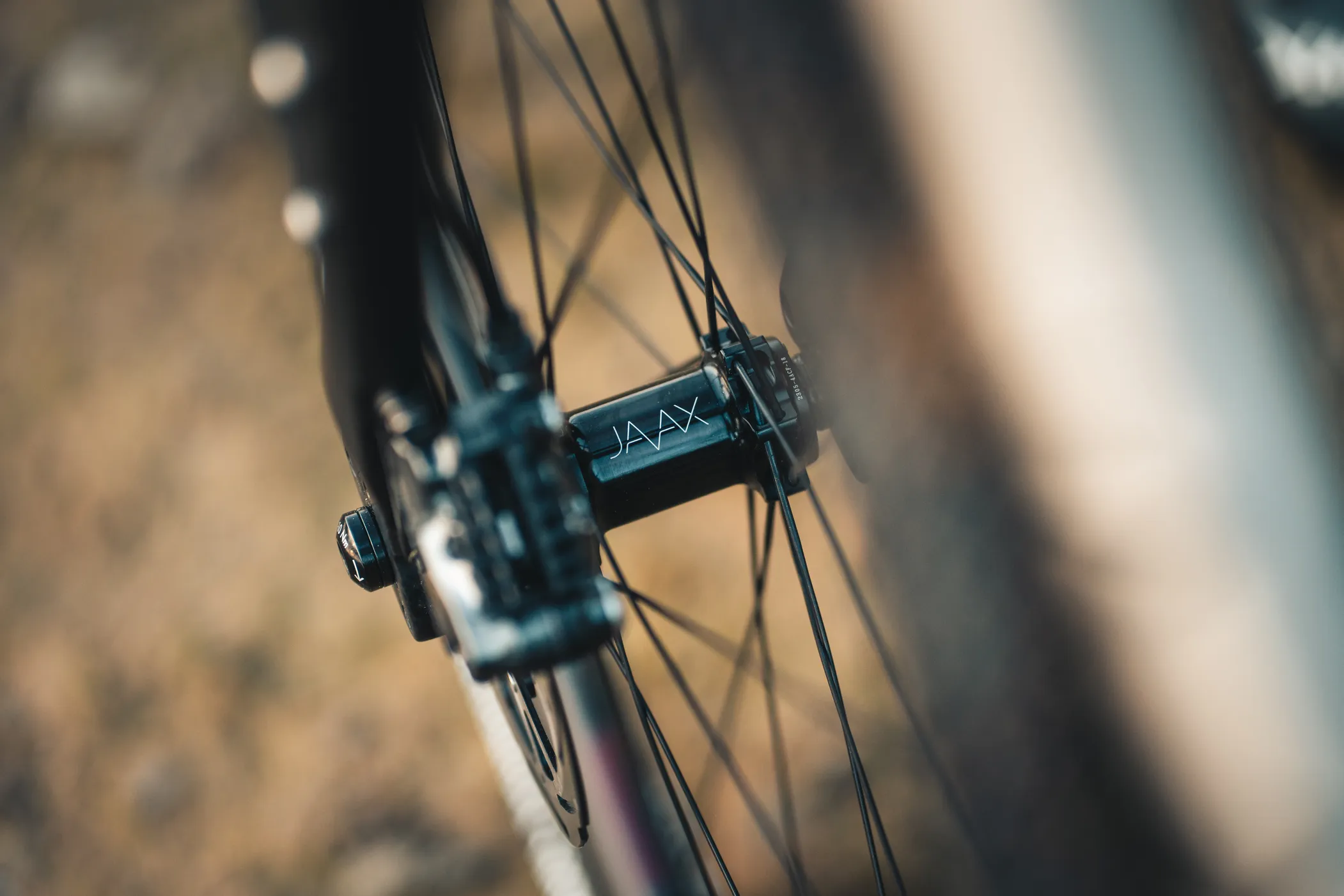 JAVAX 32 AL Gravel zapletená gravel kola